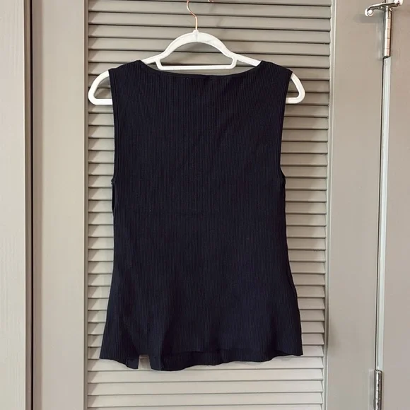 NWT Abercrombie and Fitch Asymmetrical Button Sweater Tank Black Sz S - Picture 6 of 9